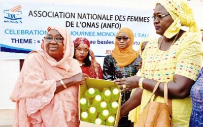 Journée mondiale de l’eau : Les femmes de la Cité Bissap sensibilisées sur les bonnes pratiques Journée mondiale de l’eau : Les femmes de la Cité Bissap sensibilisées sur les bonnes pratiques