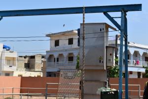 Visite des ouvrages et réalisations de l’ONAS à la Station d’épuration de Cambérène, au chantier de la partie terrestre de l’émissaire en mer, à l’unité 15 des Parcelles assainies, à Pikine Est, à Pikine Nord et à Guédiawaye                               